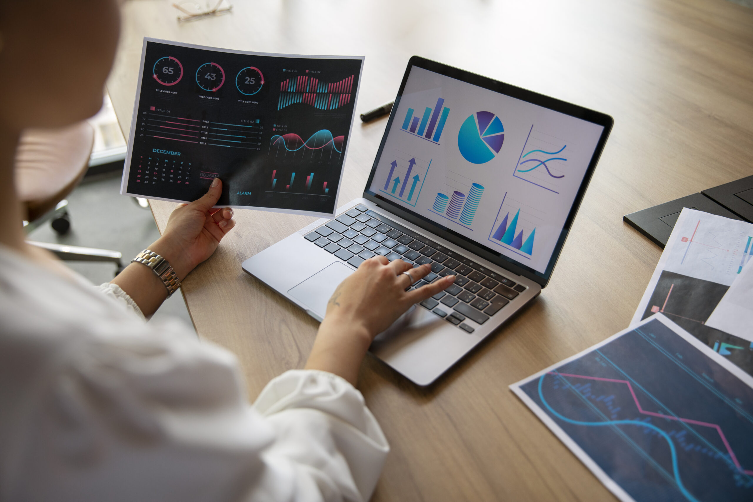 office-workers-using-finance-graphs